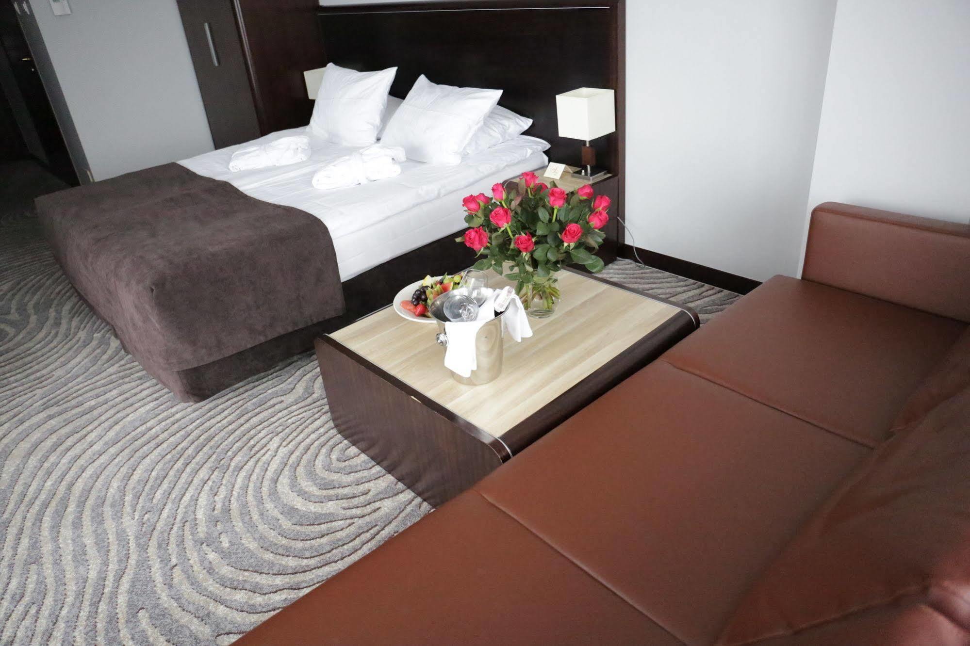 Hotel Leda Spa - Adults Only Kolobrzeg Luaran gambar