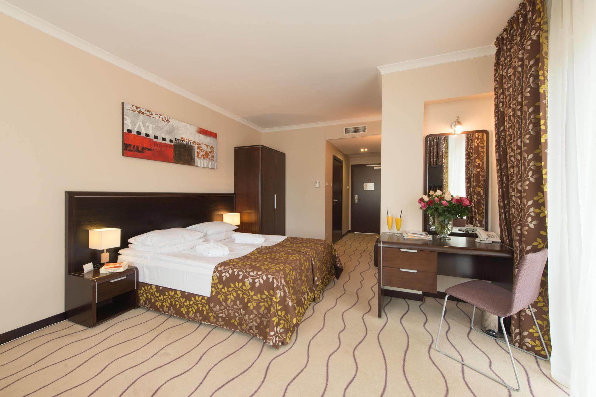 Hotel Leda Spa - Adults Only Kolobrzeg Luaran gambar
